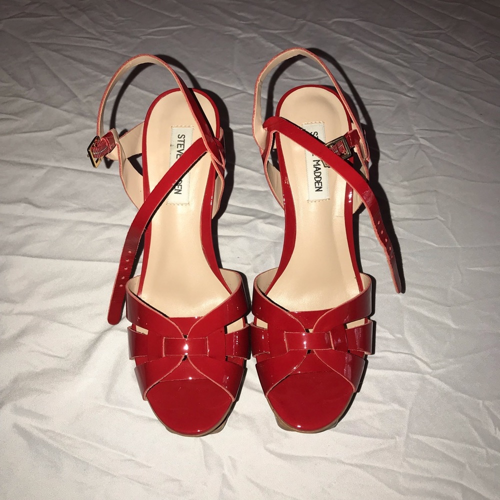 Steve Madden sandals